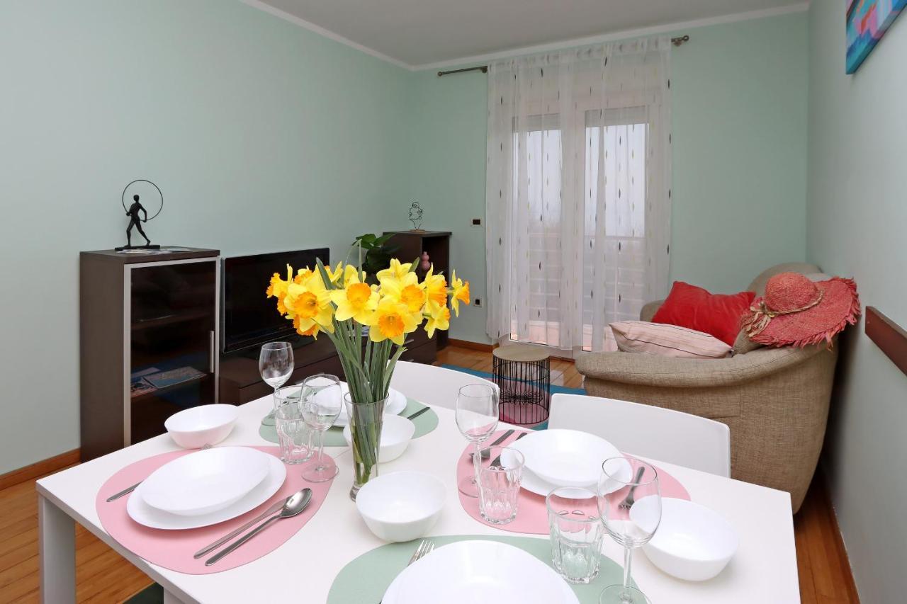 Starry Night - Smart Tv, Extra Big Bed, Big Bathtub, Private Parking, Sea View, Wifi, 2Bedrooms Volosko Ngoại thất bức ảnh